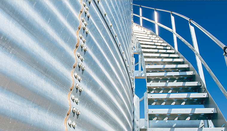 Silo steps